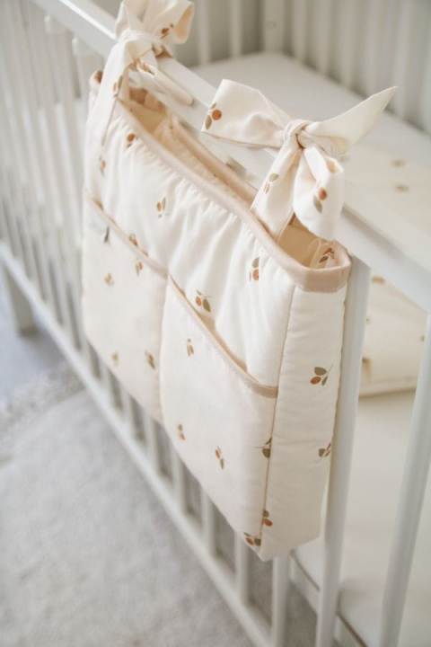 Tiny Star Organizer do łóżeczka Cranberry