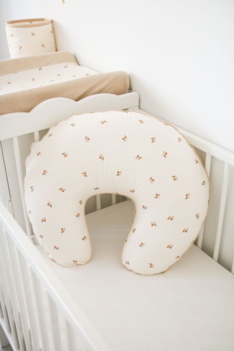 Tiny Star Poduszka do karmienia Cranberry