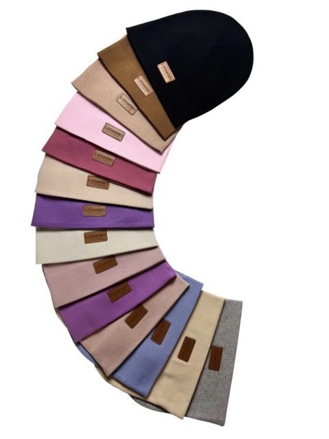 Czapka cienka prążek LaBambino