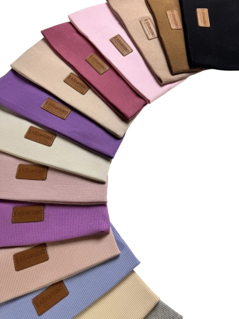 Czapka cienka prążek LaBambino