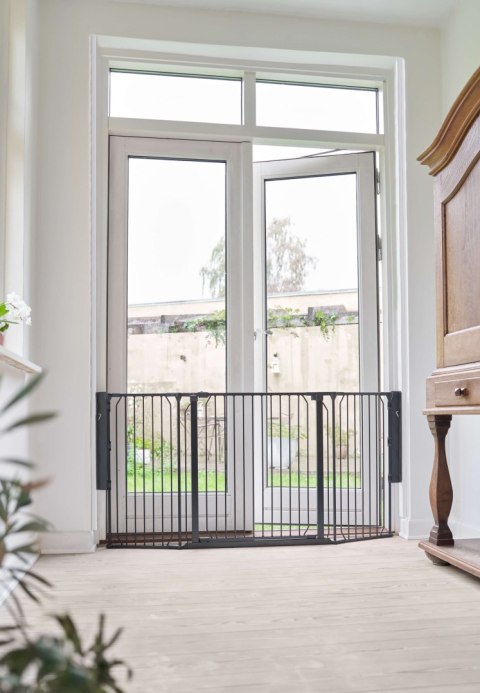 BabyDan - Bramka ochronna zewnętrzna Carl Wide, czarna