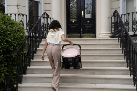 Doona - Mobilny fotelik samochodowy Doona i - Forest Grey