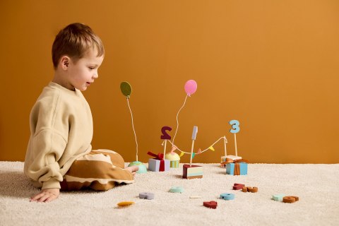 Kid's Concept - Drewniane dekoracje urodzinowe KID'S HUB