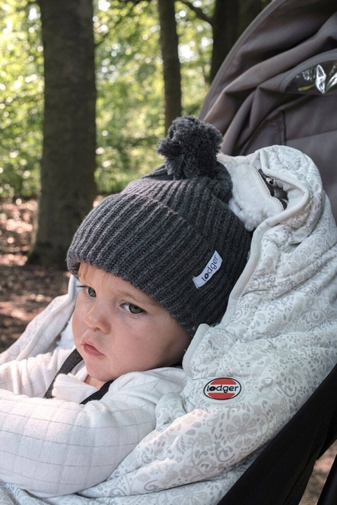 Lodger Czapeczka z wełny merino 100% grafitowa Pigeon