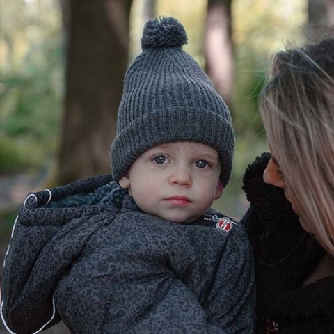 Lodger Czapeczka z wełny merino 100% grafitowa Pigeon