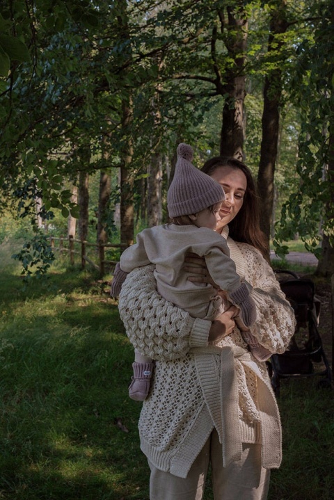 Lodger Czapeczka z wełny merino 100% różowa Rose