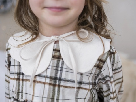 LaBambino Sukienka dla dziewczynki ROZALIA KRATA BEŻ