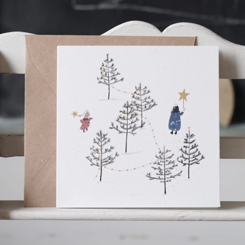 KARTKA ŚWIĄTECZNA LAS DZIECI HI LITTLE