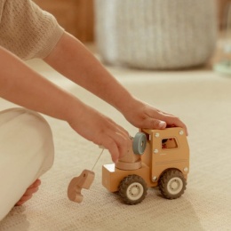 Little Dutch Ciężarówka z dźwigiem FSC