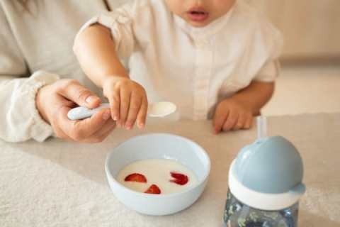 Mepal & Little Dutch Zestaw łyżeczek treningowych 2 szt. Forest Friends