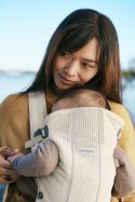 BABYBJÖRN Mini 3D Mesh - nosidełko, cream/kremowe