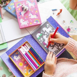 Tiger Tribe Zestaw Kolorowanek - Jednorożcowa Magia