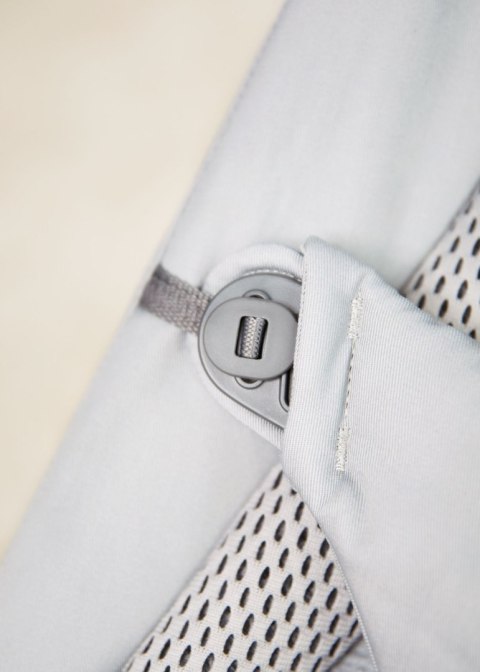 BABYBJORN - leżaczek BALANCE SOFT WOVEN/JERSEY Tri Fabric, Ciemny Szary + zabawka do leżaczka - Googly Eyes