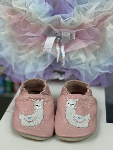 Kapcie dziecięce Barefoot PRO lama RÓŻ, różowe z antypoślizgową podeszwą
