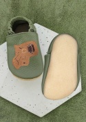 Kapcie dziecięce Barefoot PRO kapibara KHAKI, zielone z antypoślizgową podeszwą