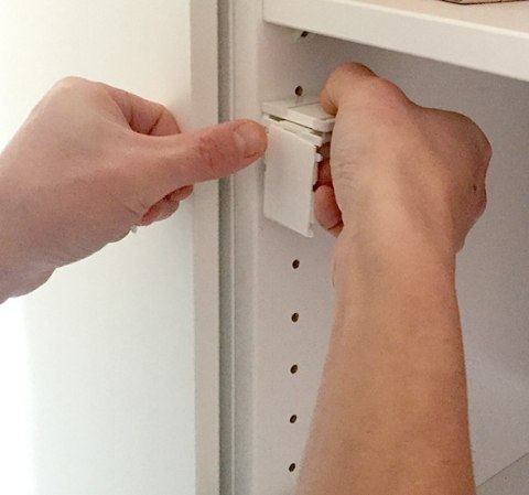 BABYDAN - magnetyczna blokada szuflad i szafek Magnet Cabinet Lock 2 szt.