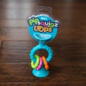 Fat Brain Toy Bobo Przyssawki Grzechotka Niebieska. PipSquigz Loops.