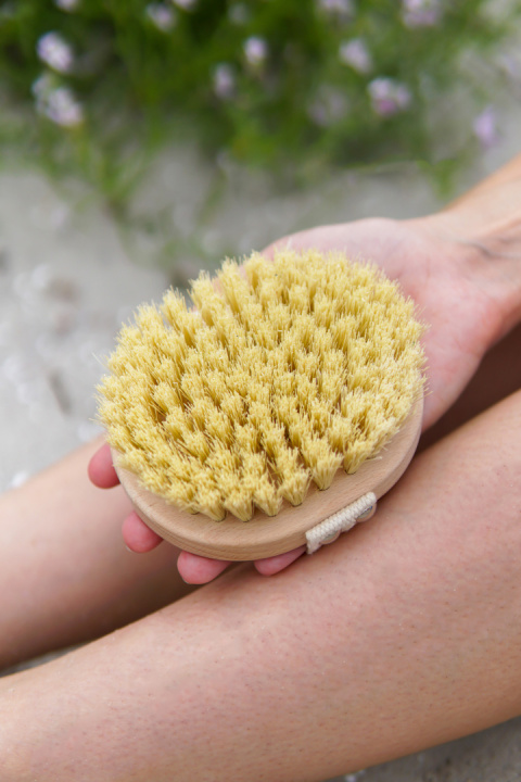 Szczotka do ciała z paskiem- Tampico