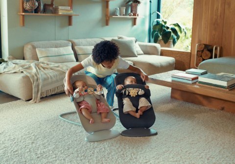 BABYBJORN - leżaczek BEGIN MESH, antracytowy