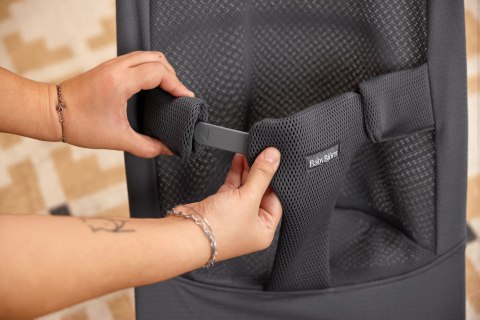 BABYBJORN - leżaczek BEGIN MESH, antracytowy