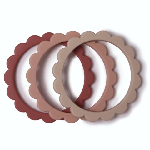 Zestaw silikonowych gryzaków bransoletka Flower Blush / Rose / Shifting Sand, Mushie